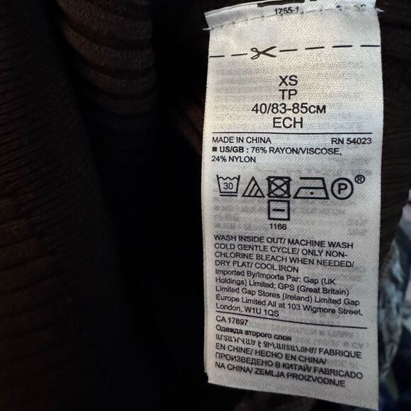 Banana Republic Puff-Sleeve Ribbed Sweater dress in Deep Brown. $119 **NEW** - Picture 7 of 7